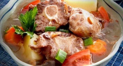 adab makan makanan